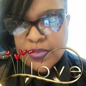 Meet your Posher, Vicky